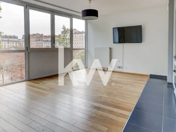 Vente d'un 2 pièces équipé de 42 m² à Clichy - 402 