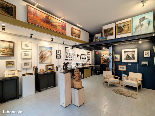 Local commercial 32 m² Fontaine 