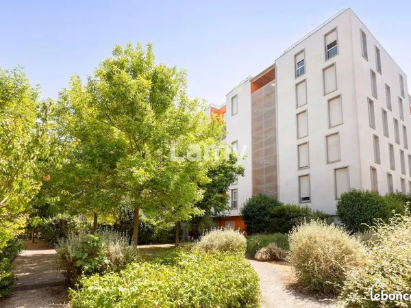 Appartement 4 pièces 72 m² 