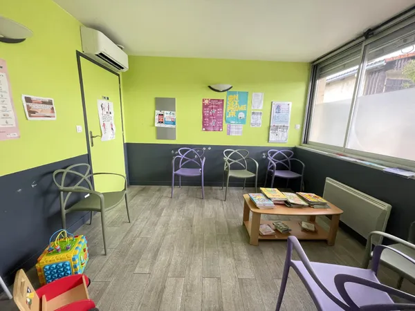 TOULOUSE - RAMONVILLE SAINT-AGNE - LOCAL COMMERCIAL 