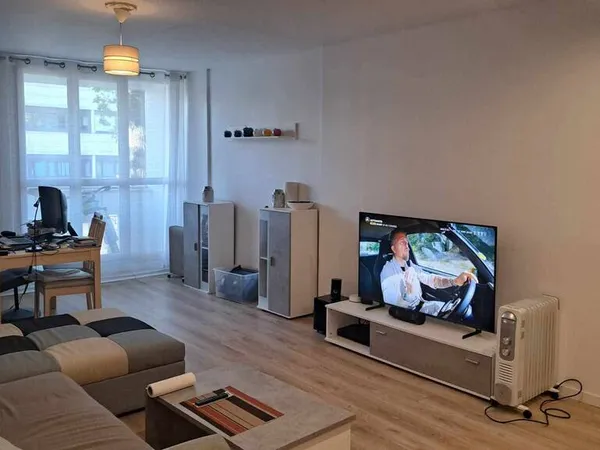 Appartement 4 pièces 77 m² 