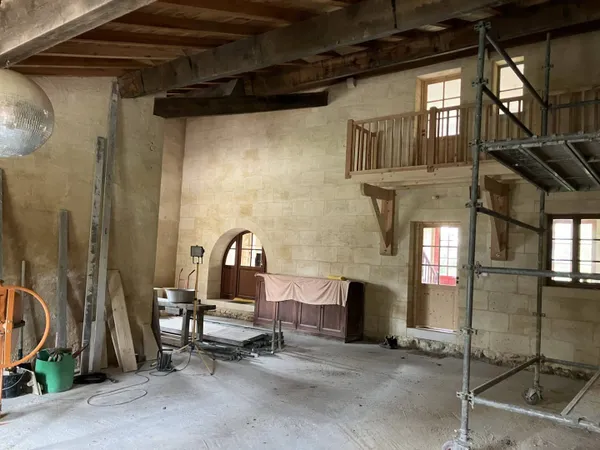 Maison 7 pièces 214 m² 