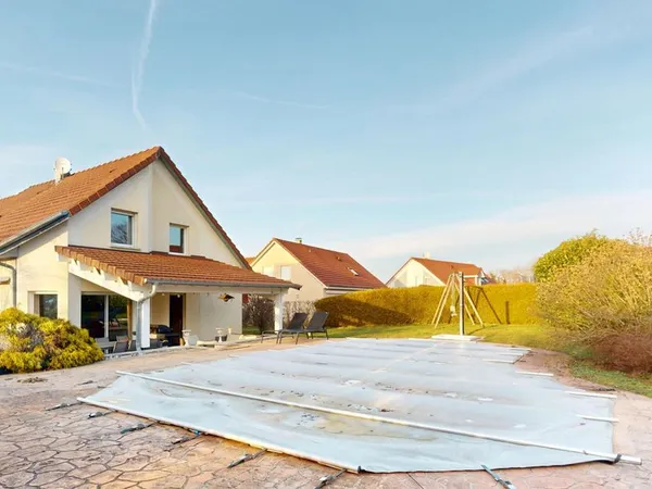 Maison 6 pièces 156 m² 