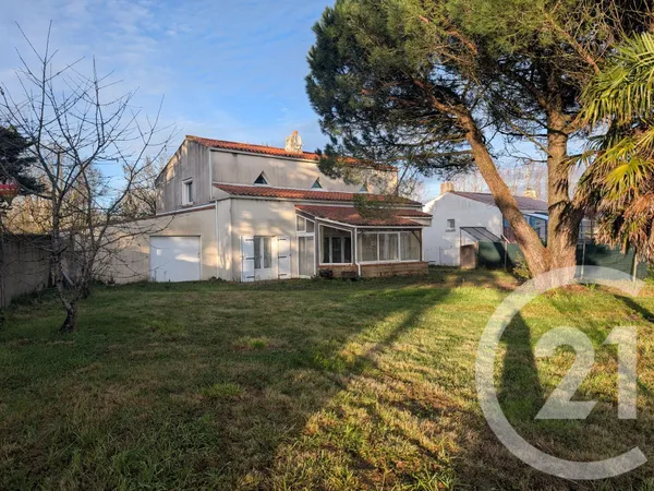 Maison 6 pièces 135 m² 