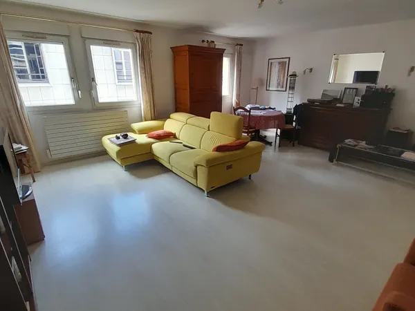 Vends appartement 121m² 