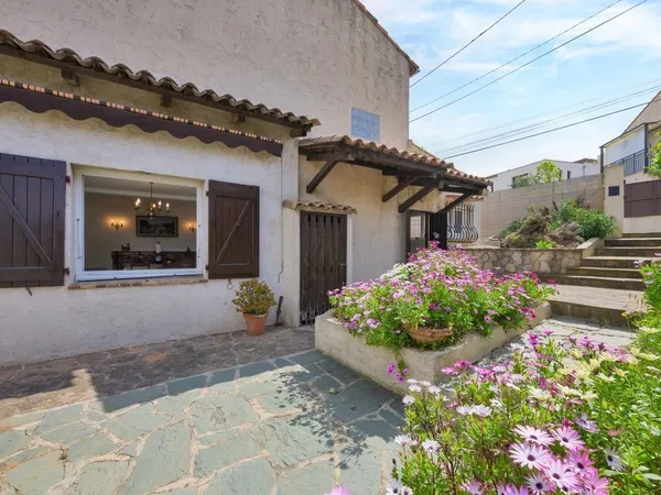 Maison Vente Antibes 4p 120m² 645000€