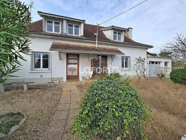 Maison de plain-pied 6 pièces 131 m² 