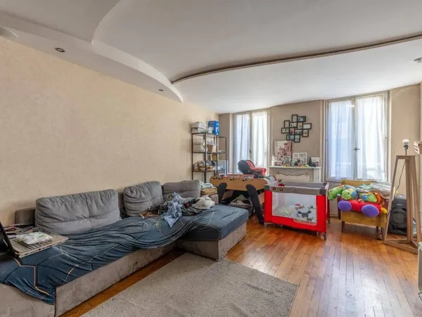 Appartement 5 pièces 75 m² 