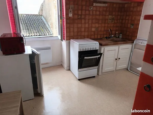 Vente immobiliere (studio avec garage) 