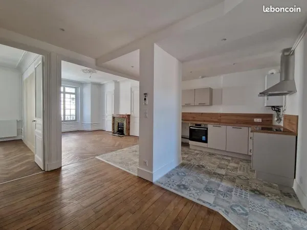 Appartement 4 pièces 85 m² 