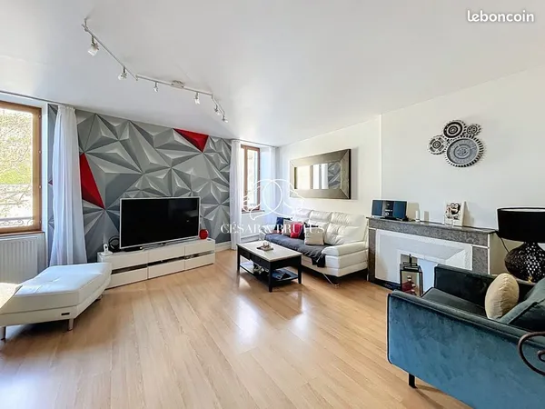 Duplex 4 pièces 83 m² 