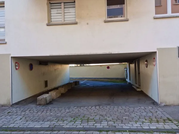 Parking 11 m² 