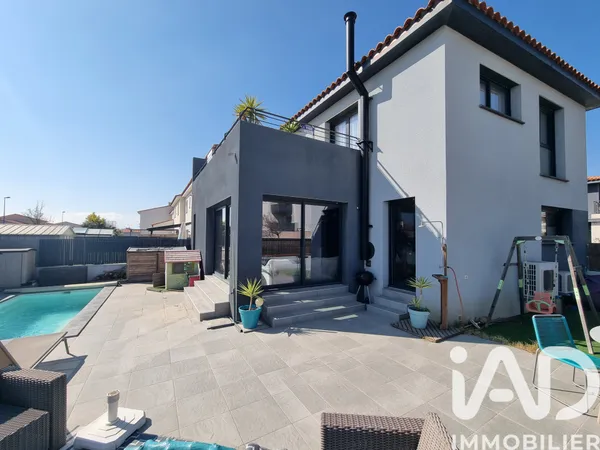 Maison 4 pièces 117 m² 
