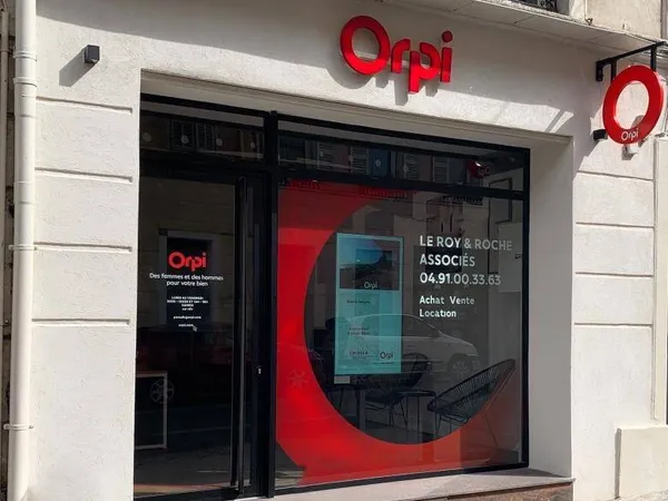 Parking - Garage Location Marseille 5e Arrondissement   100€