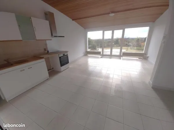 Appartement 3 pièces 77 m² 