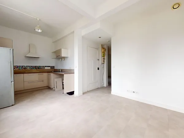 Appartement 3 pièces 44 m² 