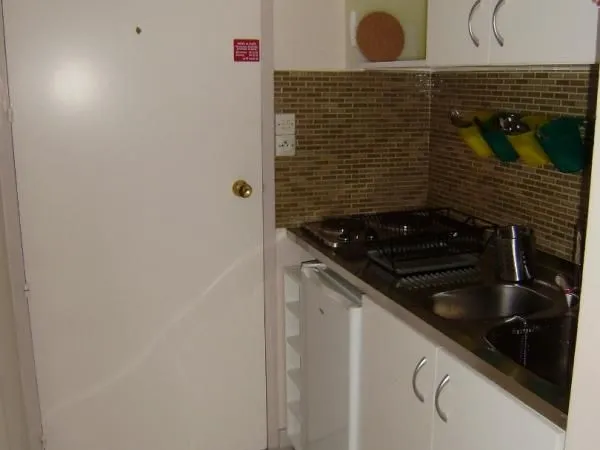 Appartement 1 pièce 13 m² 