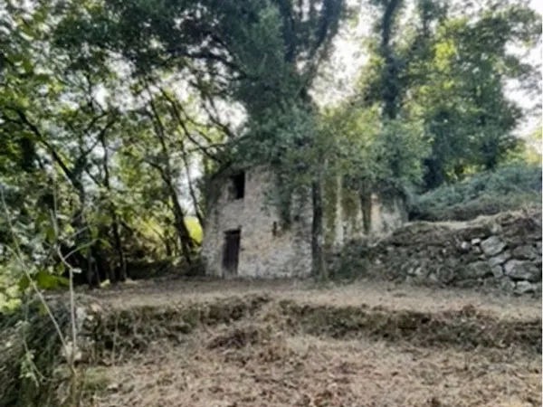 Terrain constructible avec permis validé 