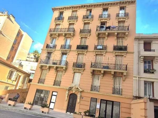 Appartement 3 pièces 53 m² 