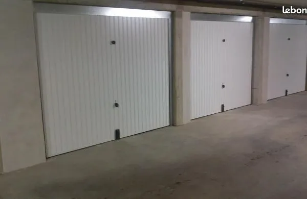 Valbertrand - 493 Ave Charles GANTELME - BOX FERME 