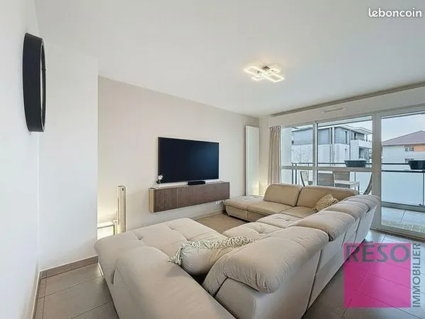 Appartement 3 pièces 66 m² 