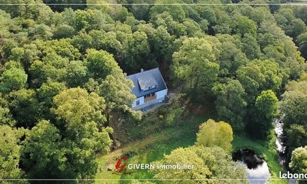 Propriété 7 pièces 197 m² 