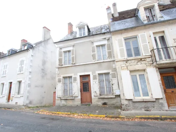 Herry, village avec école et commerces de procimité, maison 