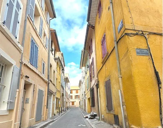 Grand studio quartier sextius 