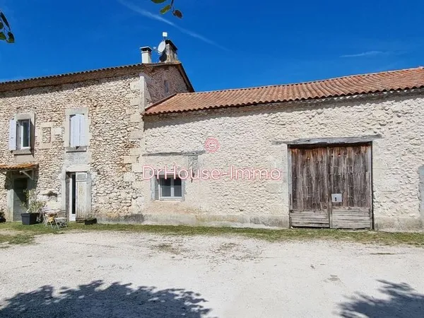 Maison 7 pièces 240 m² 