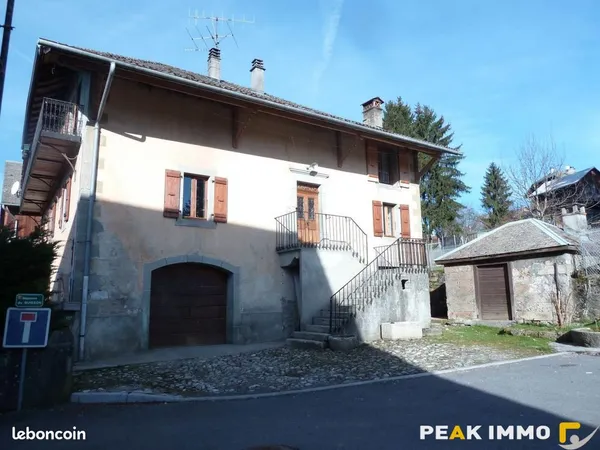 Maison 5 pièces 177 m² 