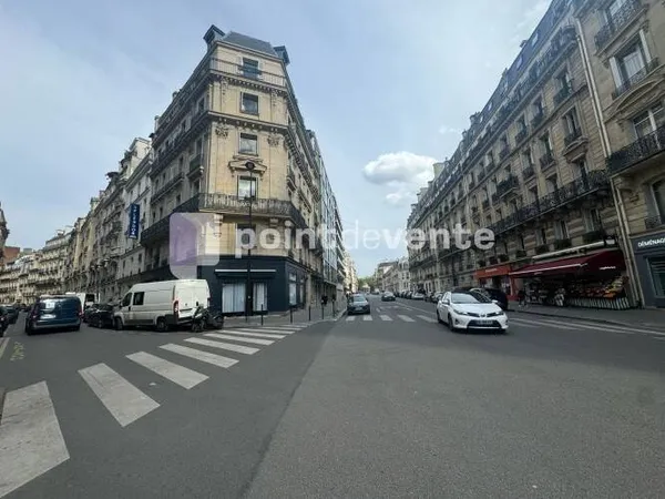 Boutique 65 m² 