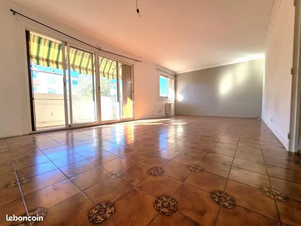 Appartement 5 pièces 86 m² 