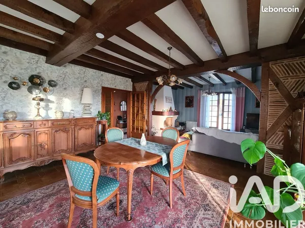 Maison 8 pièces 200 m² 