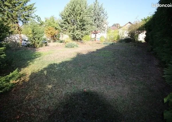 Terrain 365 m² Gargenille