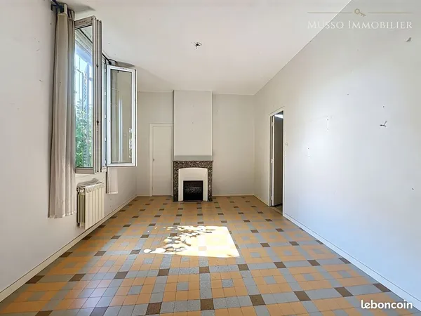 Appartement 1 pièce 28 m² 