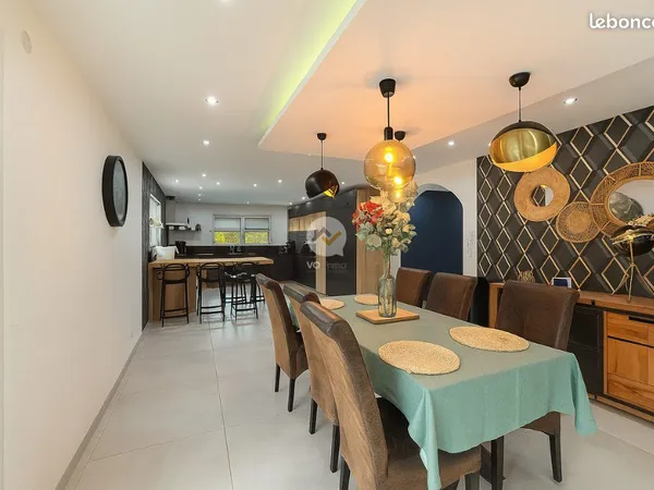 Maison 7 pièces 186 m² 