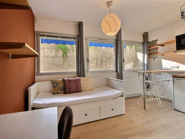 Appartement 1 pièce 15 m² 