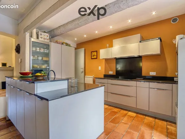 Maison de ville 7 pièces 140 m² 