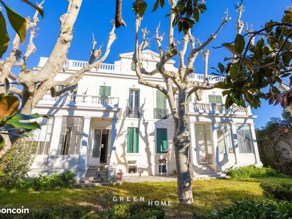 Maison 5 pièces 210 m² 