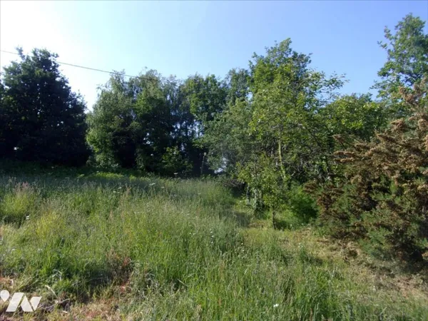 Terrain 600 m² 