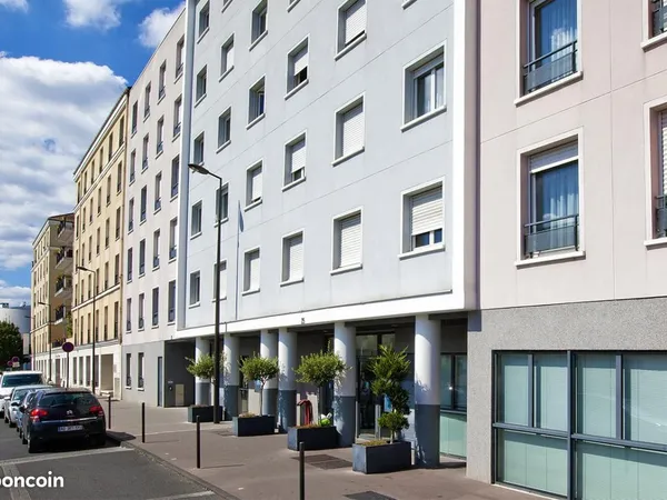 Appartement 1 pièce 17 m² 