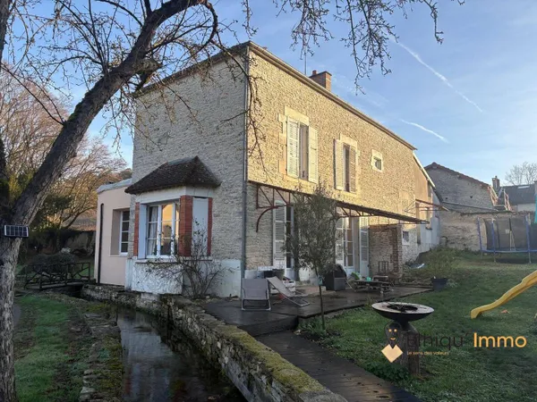 Maison 5 pièces 200 m² 