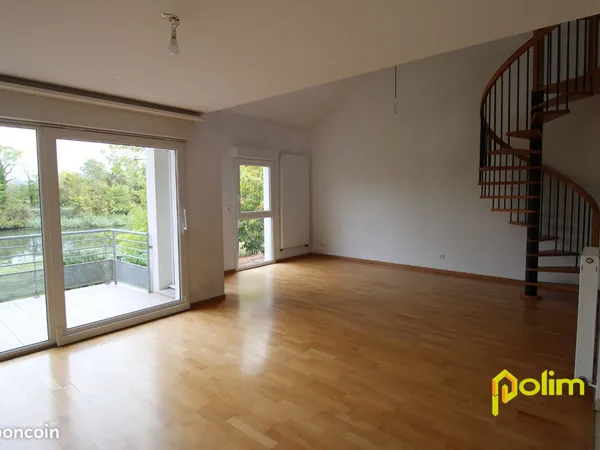Appartement 4 pièces 103 m² 