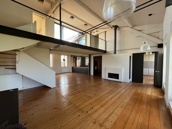 Appartement 6 pièces 200 m² 