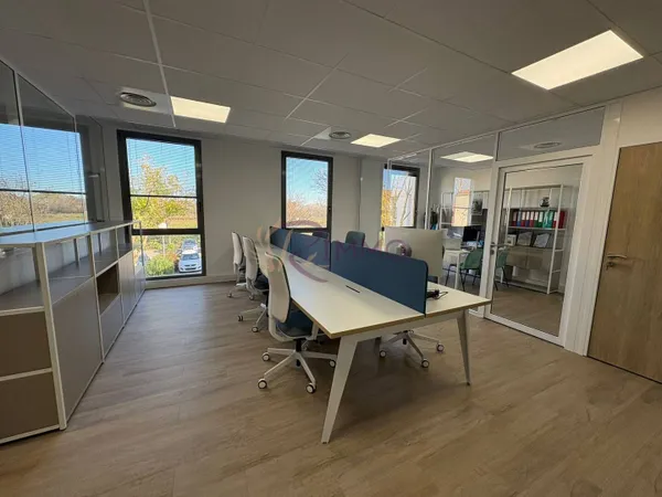 Bureaux 25 m² 