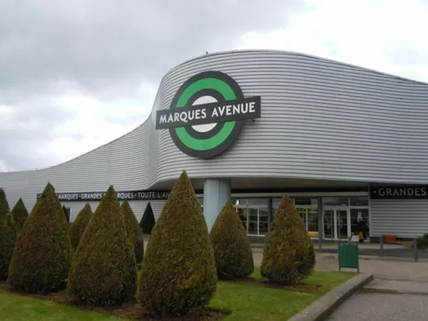 A louer cellule commercial pour de la restauration au Marques Avenues à METZ-TALANGE 