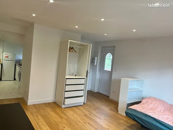 Jolie studio rénové 