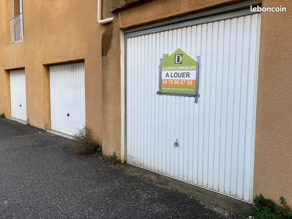 Garage / box 38 m² PORTES LES VALENCE 