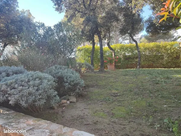 Villa 8 pièces 197 m² 