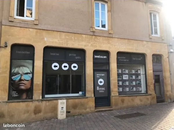 Local commercial 90 m² 